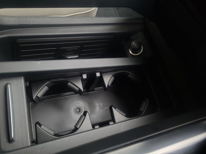 More views of Audi Q8 e-tron