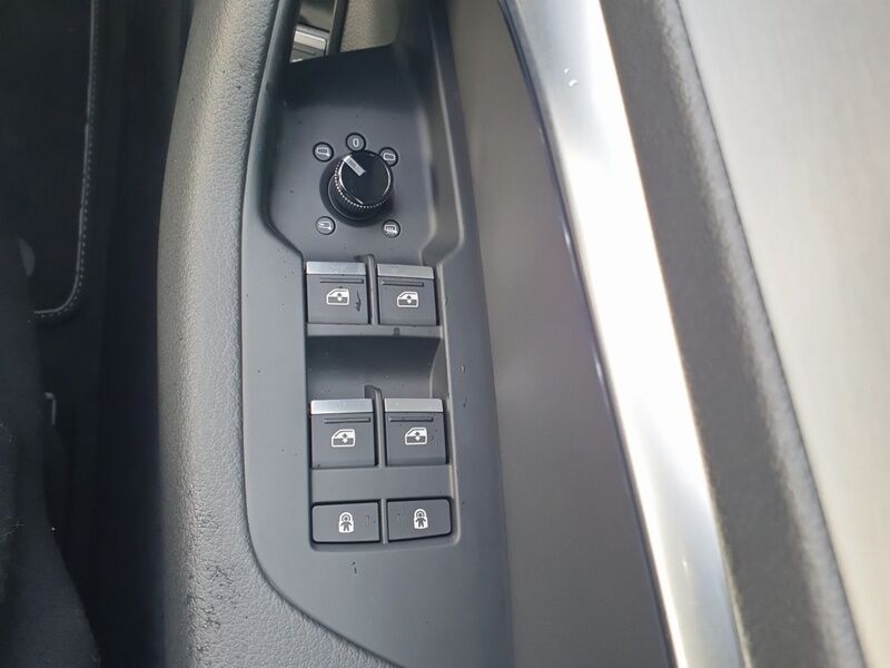 More views of Audi A6