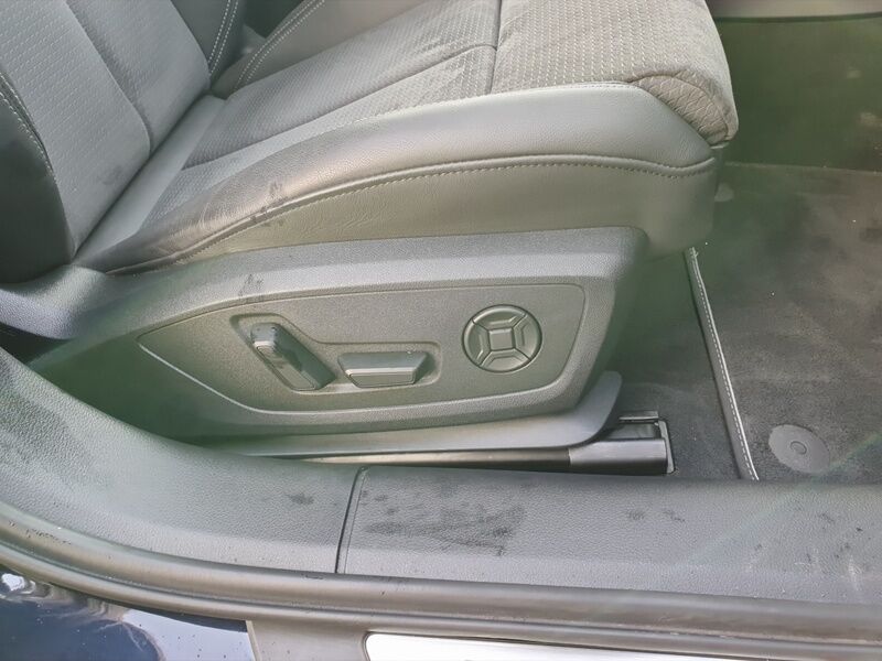 More views of Audi A6