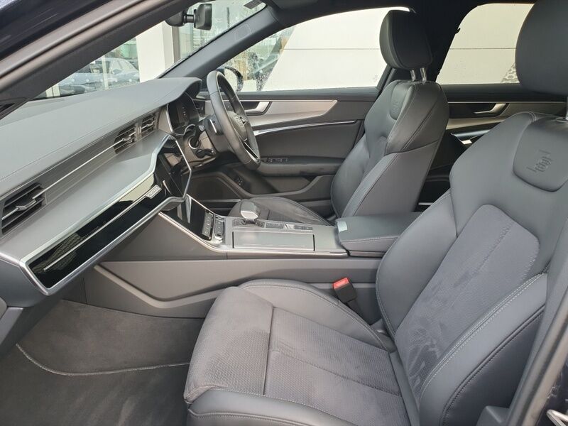 More views of Audi A6