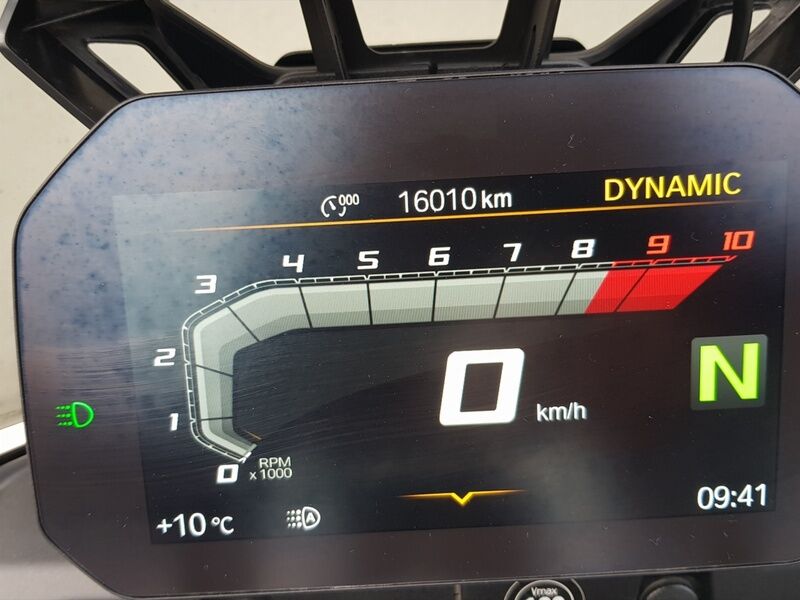 More views of BMW F 900 GS