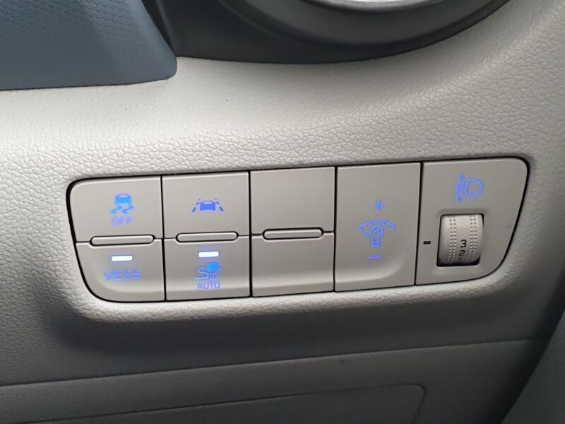 More views of Hyundai KONA