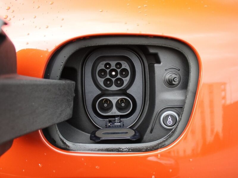 More views of Porsche Macan