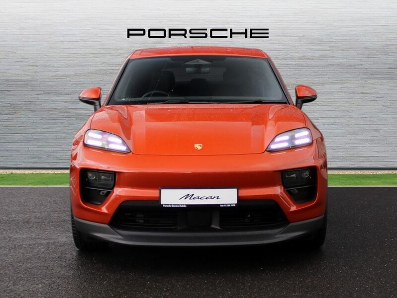 More views of Porsche Macan