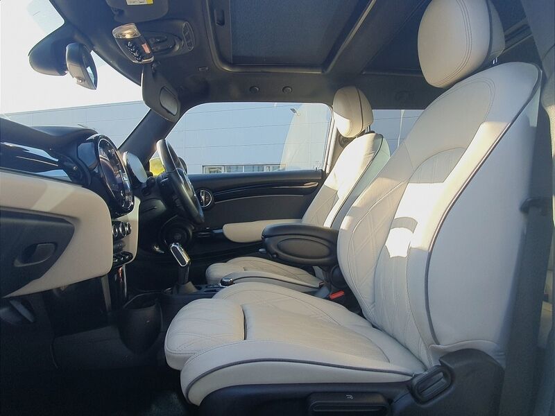 More views of Mini Cooper