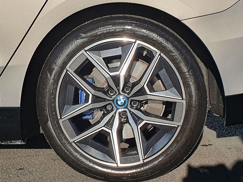 More views of BMW 5-Series