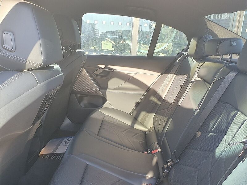 More views of BMW 5-Series