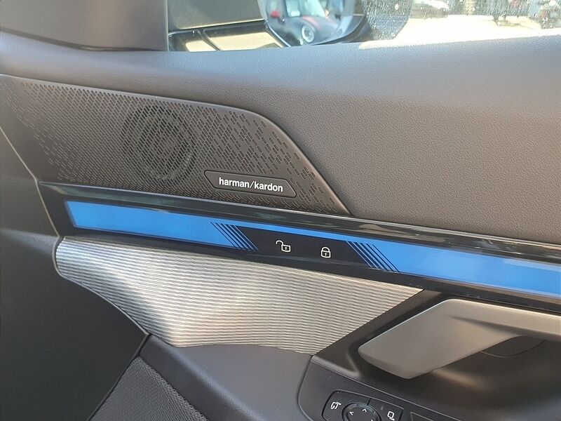 More views of BMW 5-Series