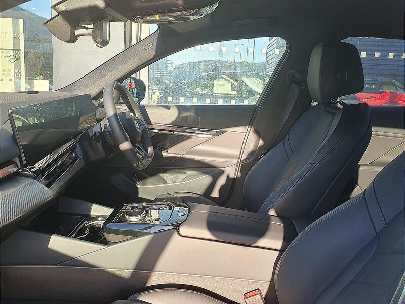 More views of BMW 5-Series