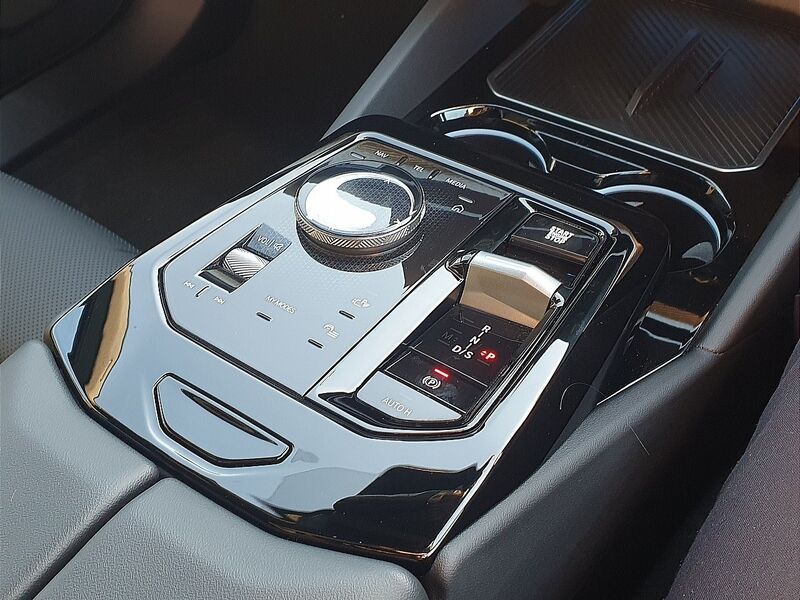 More views of BMW 5-Series