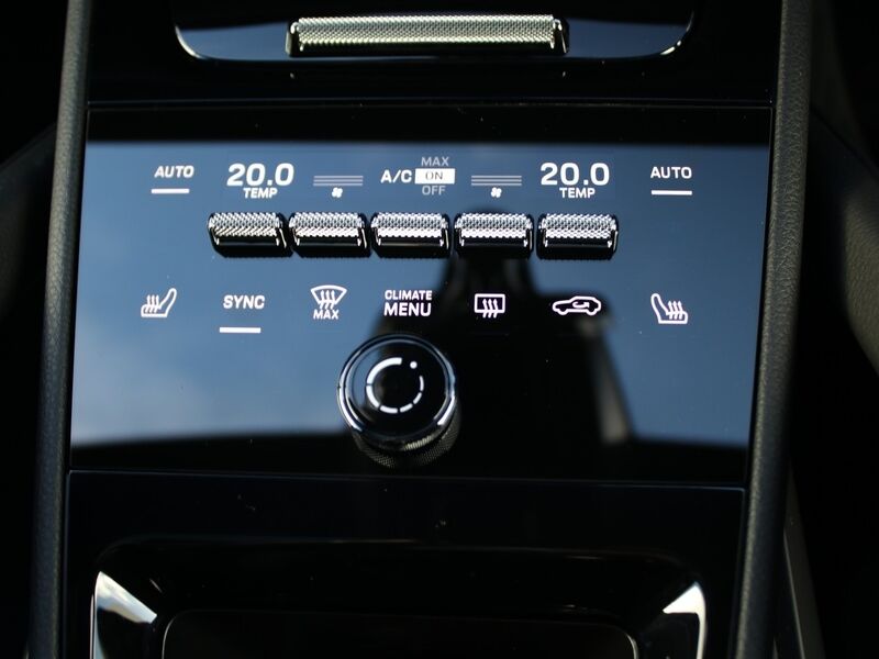 More views of Porsche Cayenne