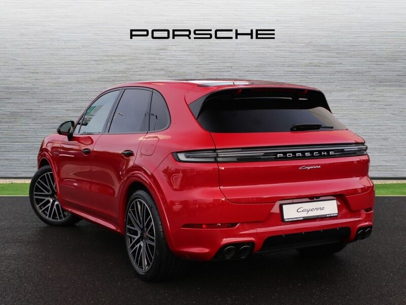 More views of Porsche Cayenne