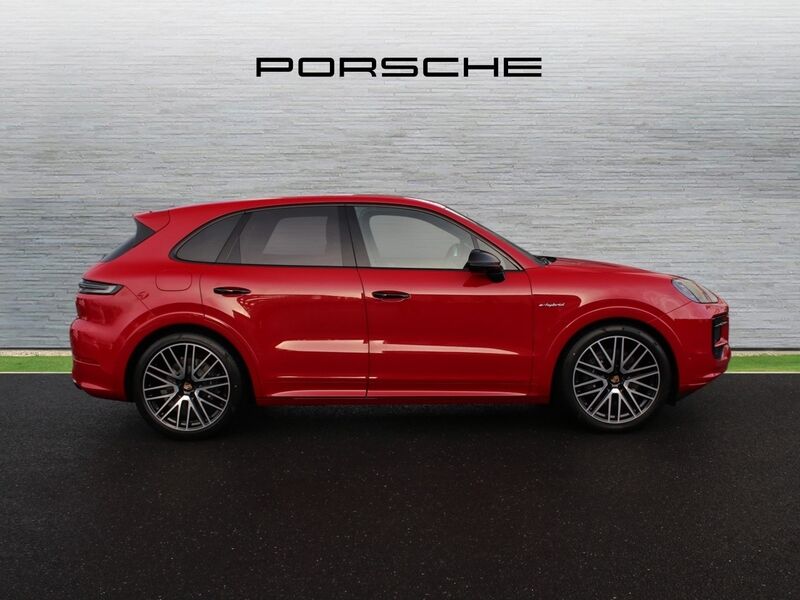 More views of Porsche Cayenne