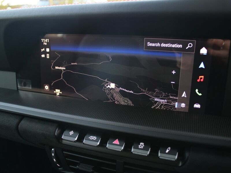 More views of Porsche 911