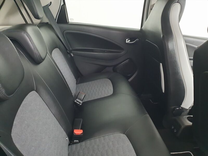 More views of Renault Zoe