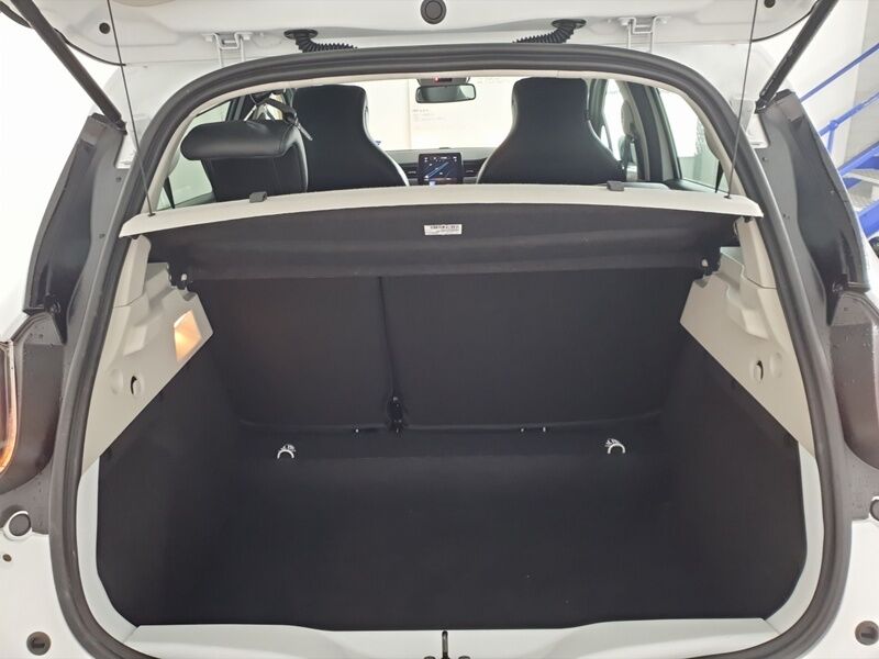 More views of Renault Zoe