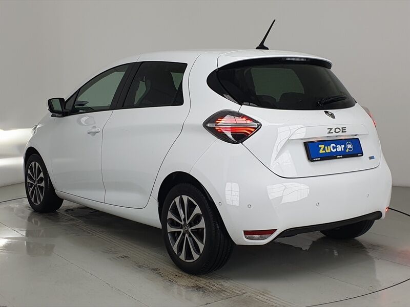 More views of Renault Zoe