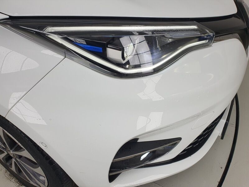 More views of Renault Zoe