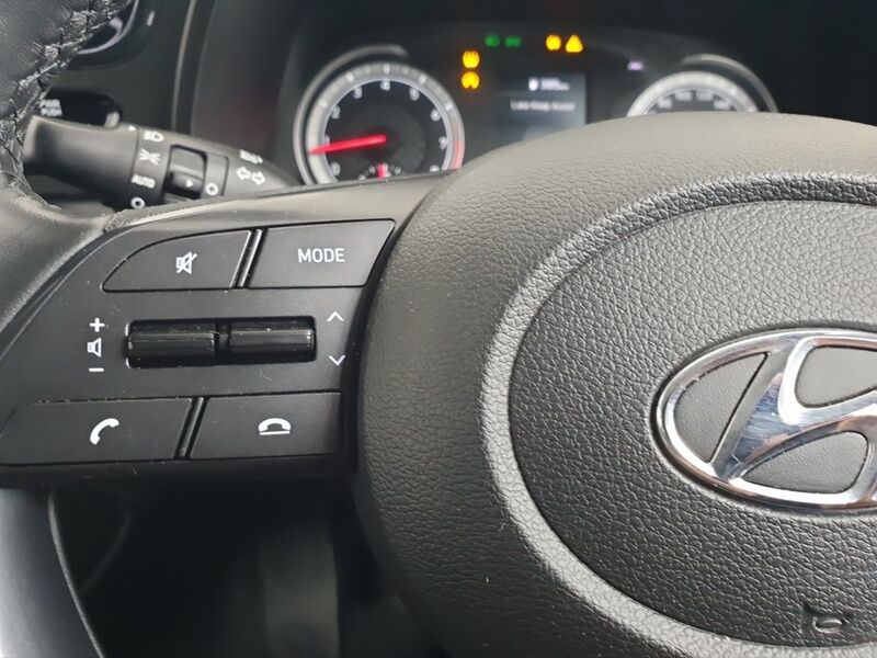 More views of Hyundai i20