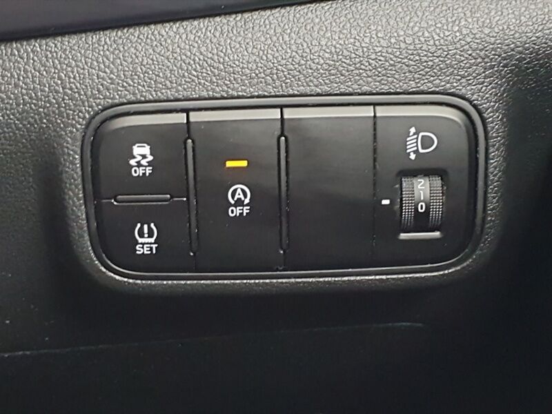 More views of Hyundai i20