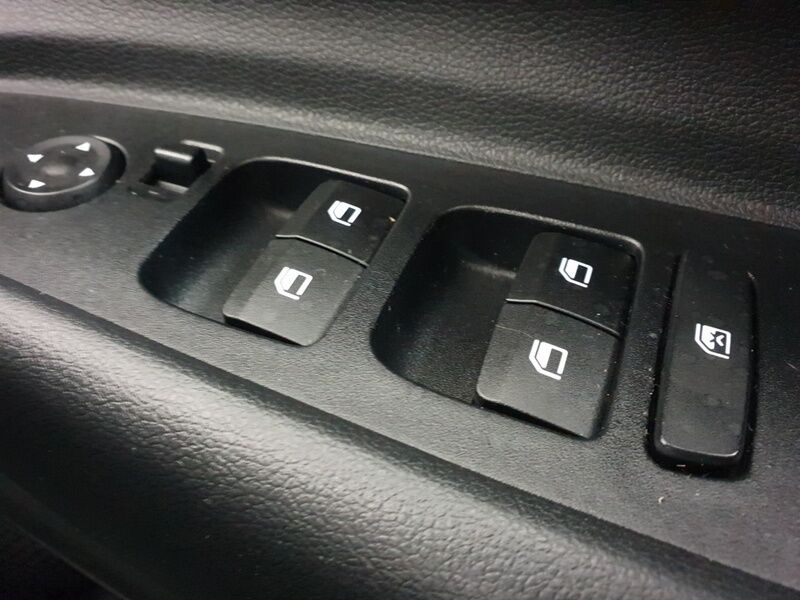 More views of Hyundai i20