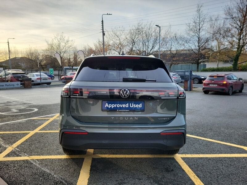 More views of Volkswagen Tiguan