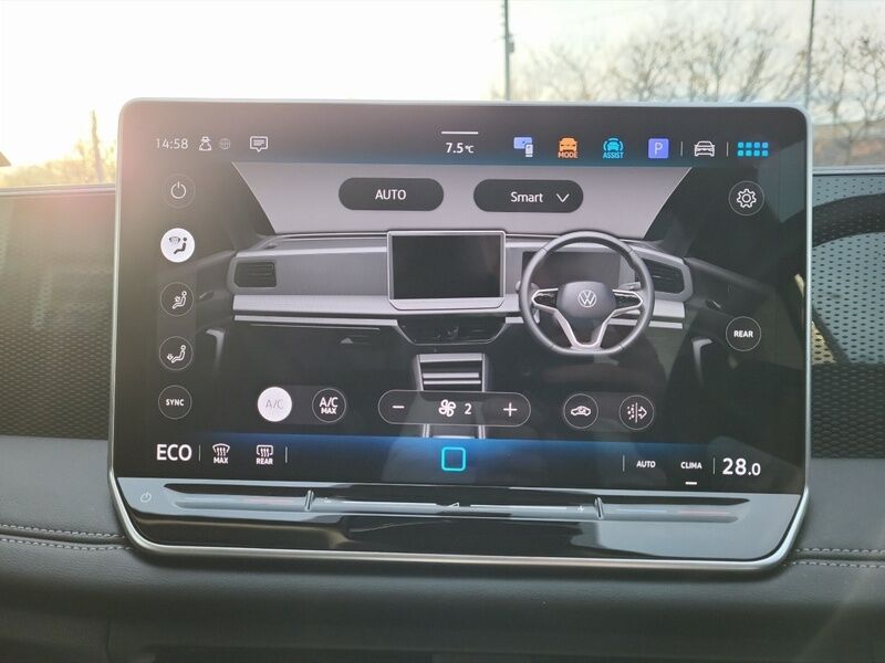 More views of Volkswagen Tiguan