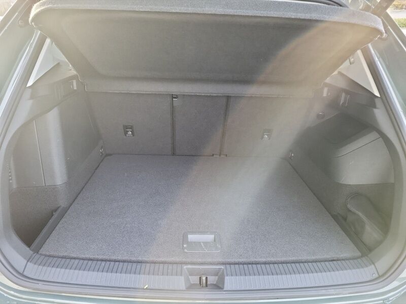 More views of Volkswagen Tiguan