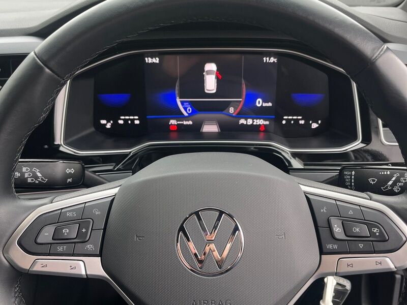 More views of Volkswagen Polo