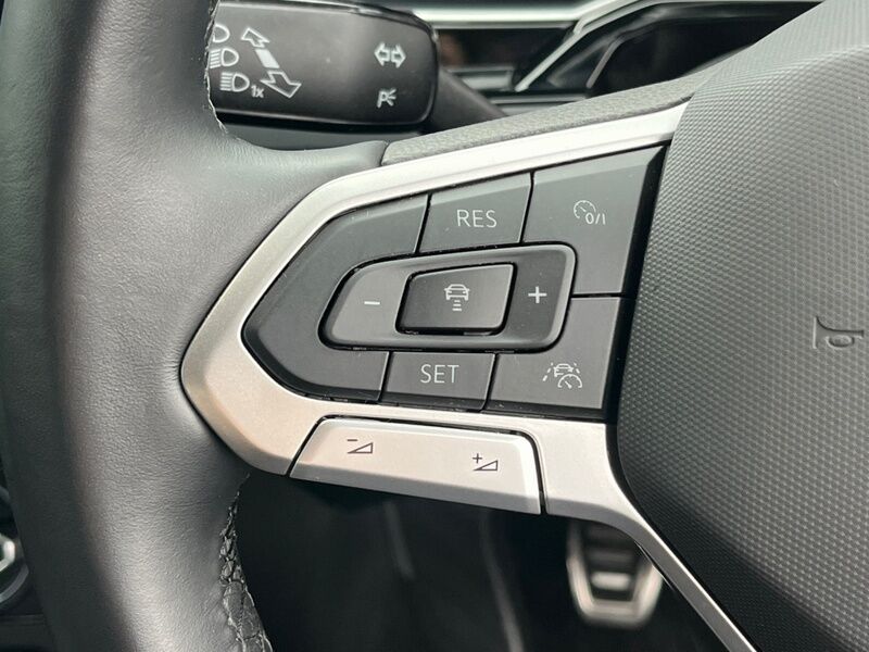 More views of Volkswagen Polo