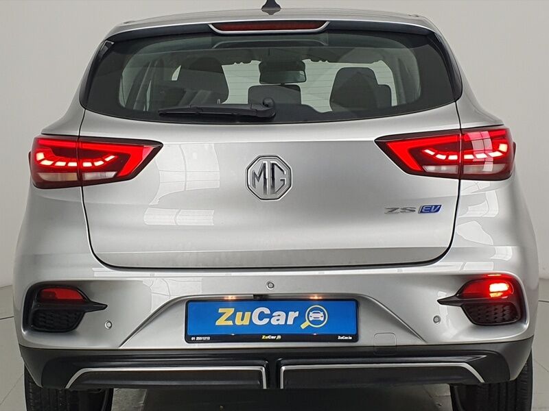 More views of MG ZS