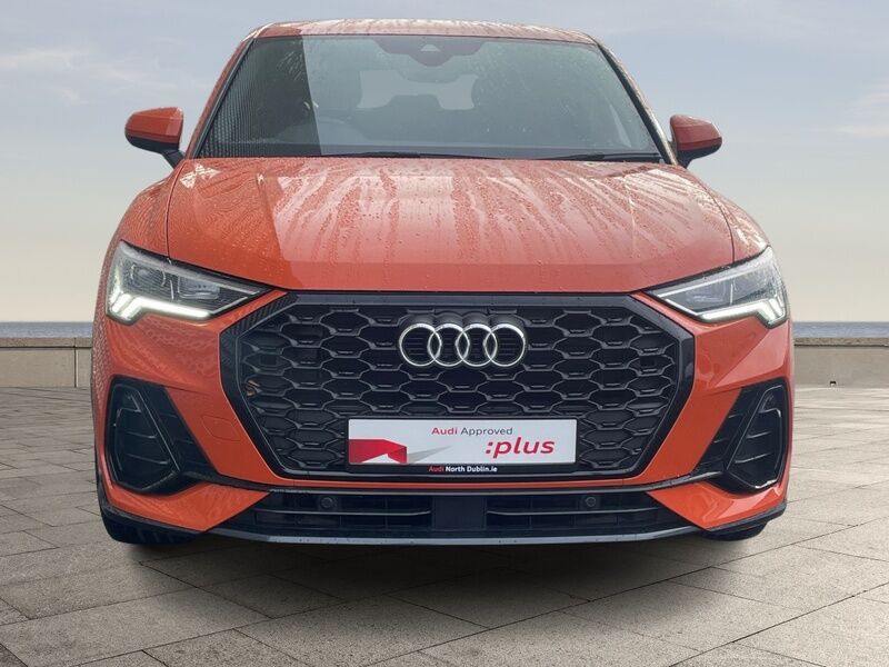 More views of Audi Q3