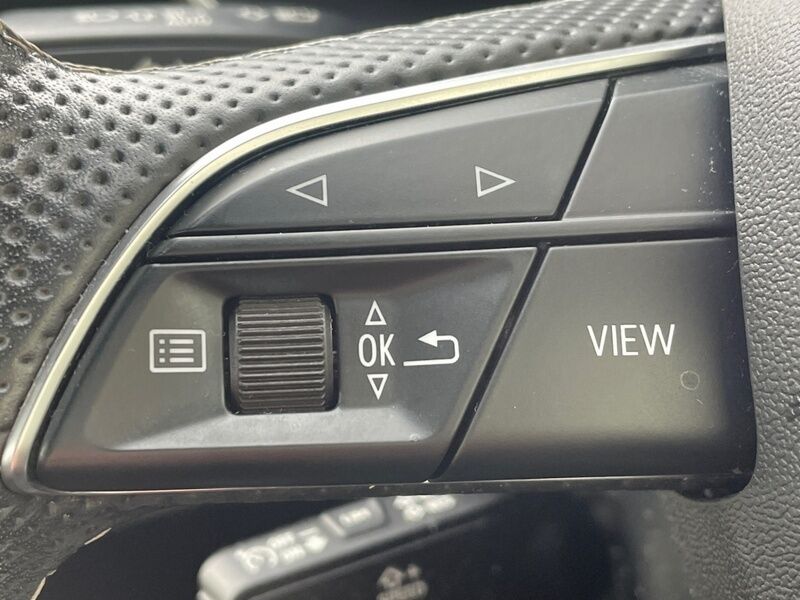 More views of Audi Q3