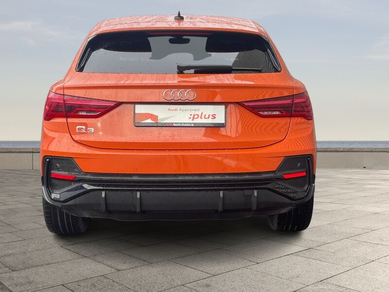 More views of Audi Q3