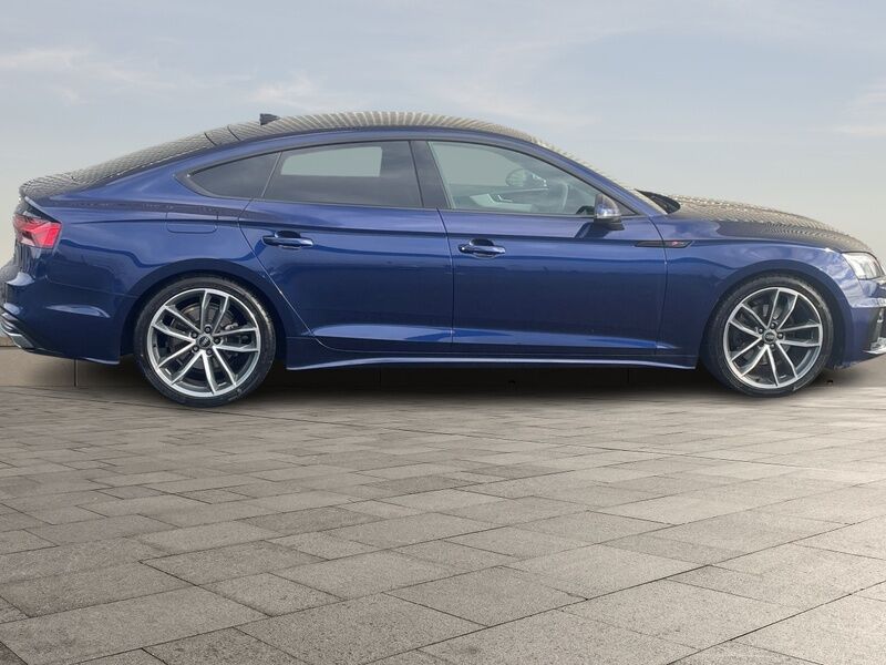 More views of Audi A5