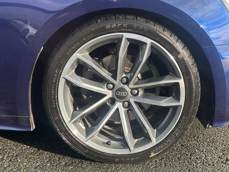 More views of Audi A5