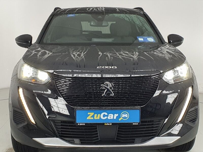 More views of Peugeot 2008