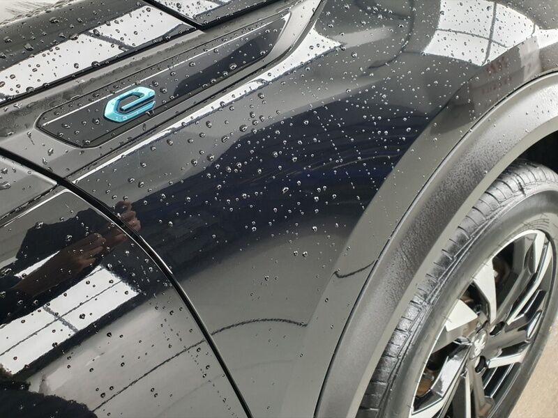 More views of Peugeot 2008