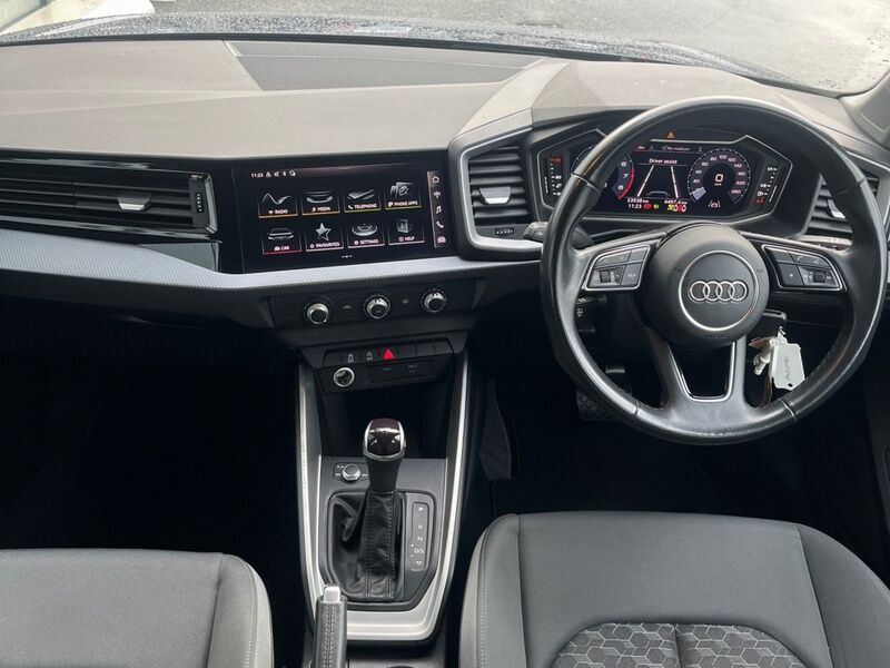 More views of Audi A1