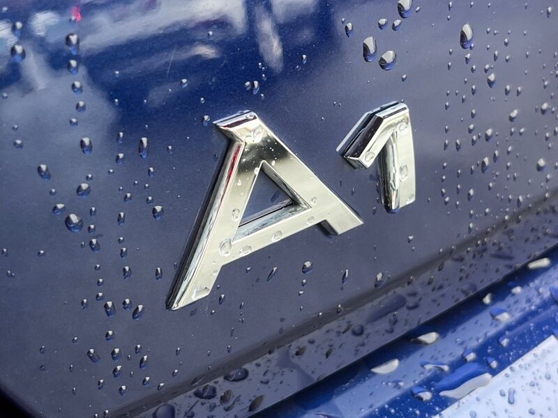 More views of Audi A1