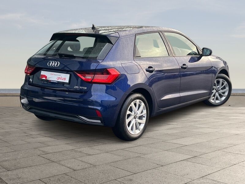 More views of Audi A1