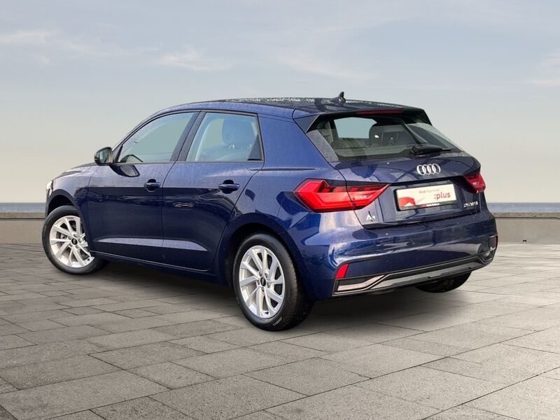 More views of Audi A1