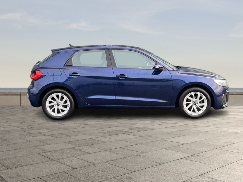 More views of Audi A1