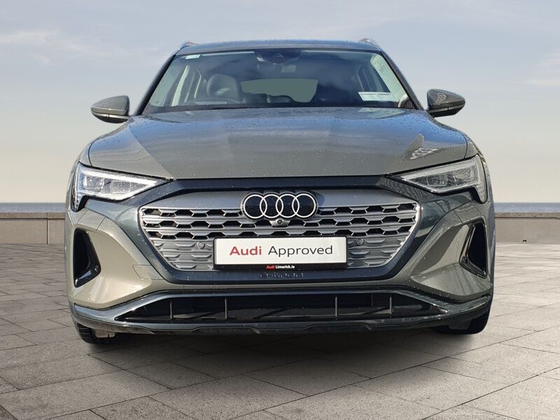 More views of Audi Q8 e-tron