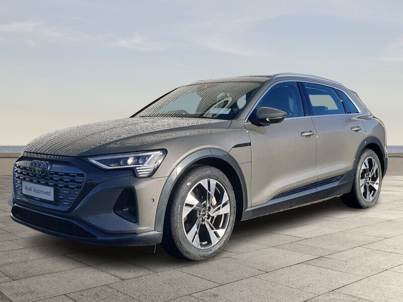 More views of Audi Q8 e-tron
