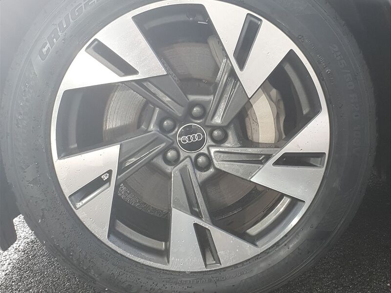 More views of Audi Q8 e-tron