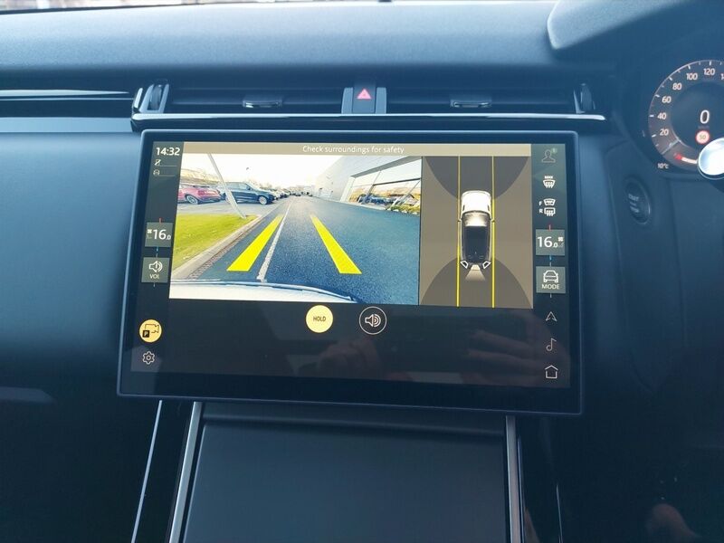 More views of Land Rover Range Rover Velar