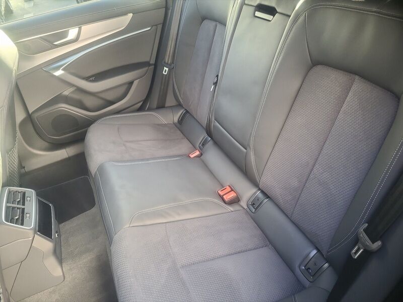 More views of Audi A6