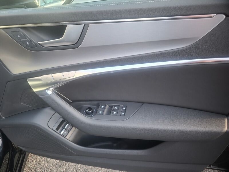 More views of Audi A6