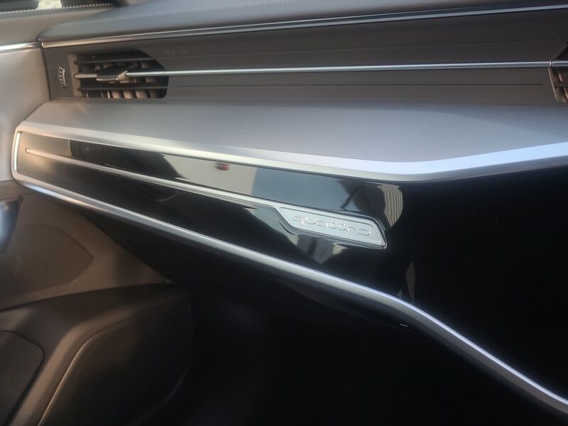 More views of Audi A6